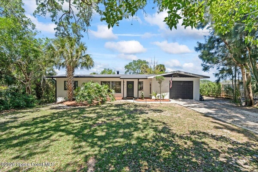 WATERFRONT LIVING. Welcome to this beautifully updated home - Beach Home for sale in Melbourne, Florida on Beachhouse.com