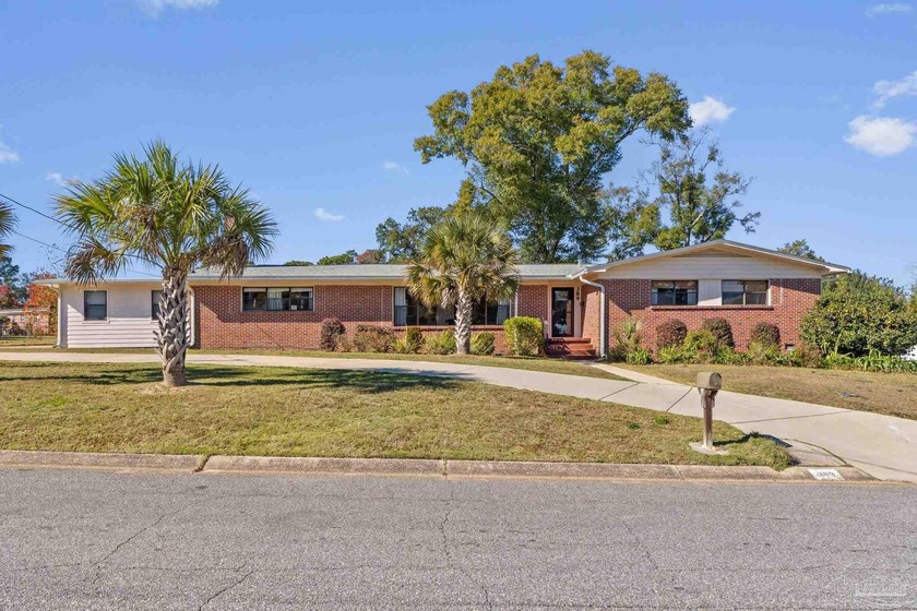 Open house scheduled for Saturday December 27th, 2-4pm.  Prime - Beach Home for sale in Pensacola, Florida on Beachhouse.com