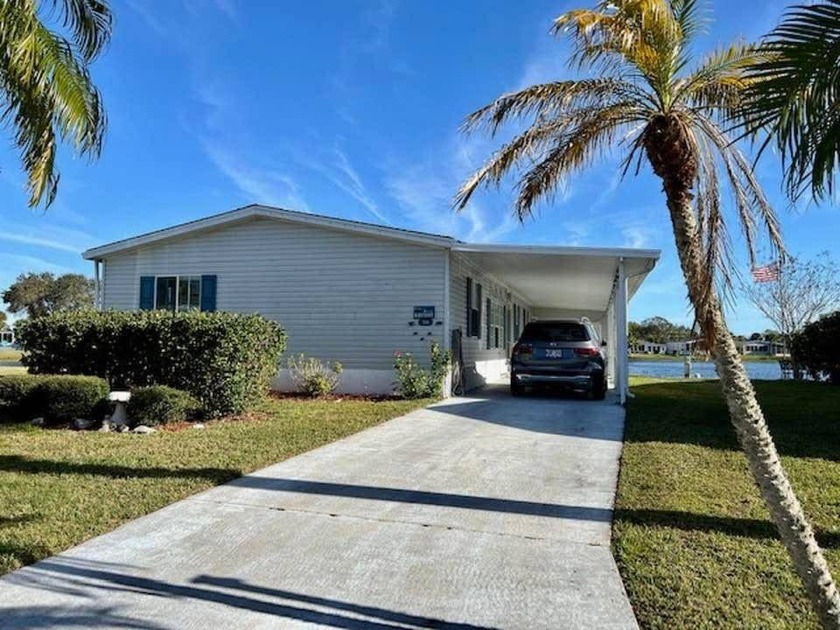 THIS LARGE 3/2 HOME IS LOCATED  ON A DEAD-END STREET, ACROSS - Beach Home for sale in Vero Beach, Florida on Beachhouse.com