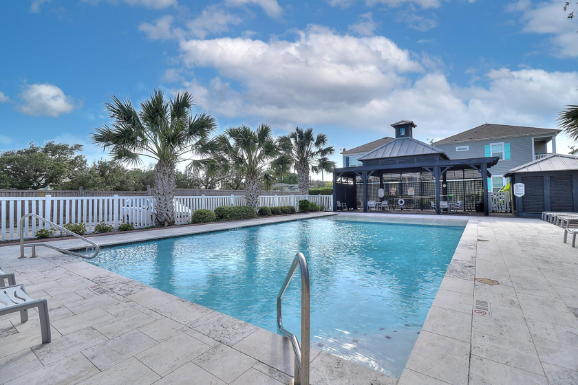 Pier access! Beautiful pool! 3 bedroom, 2.5 bathroom home in - Beach Vacation Rentals in Rockport, Texas on Beachhouse.com