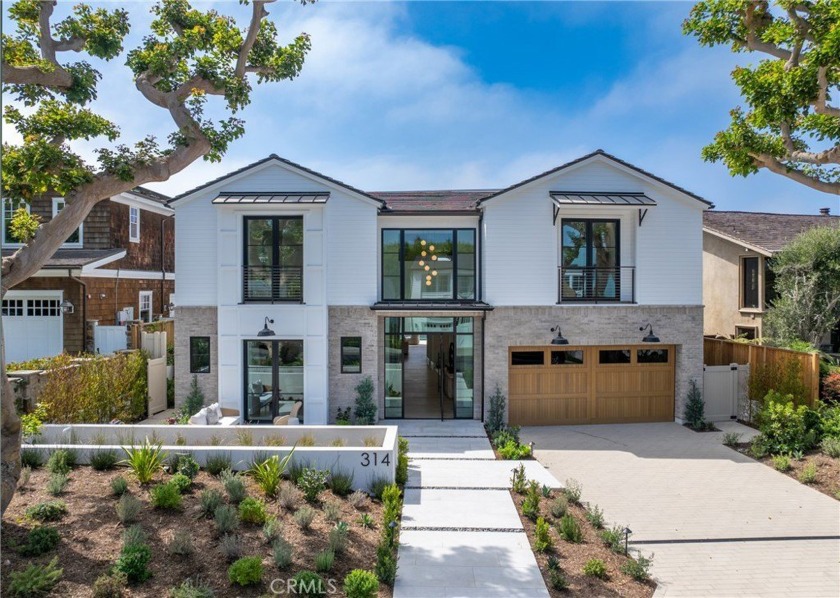 Situated in the prestigious Shore Cliffs community, 314 Evening - Beach Home for sale in Corona Del Mar, California on Beachhouse.com