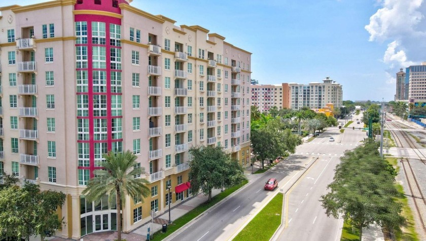 Best location downtown and one of the larger two bedrooms in the - Beach Condo for sale in West Palm Beach, Florida on Beachhouse.com