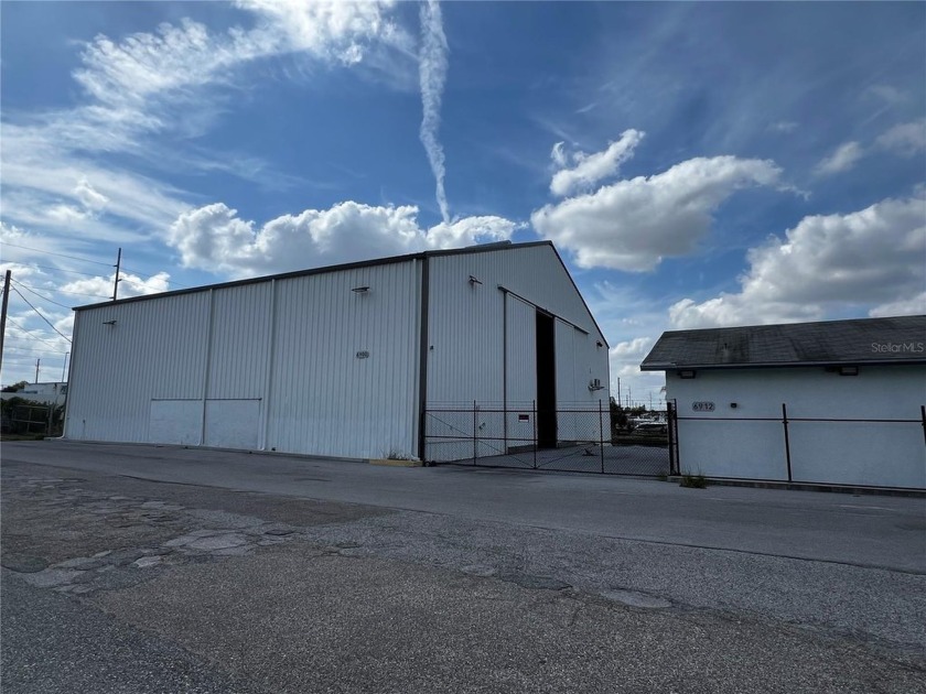 Marina/warehouse building 6750' for boat storage, 2 additional - Beach Commercial for sale in Hudson, Florida on Beachhouse.com