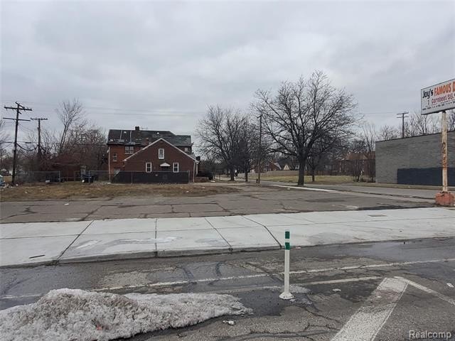 The DLBA is seeking a development proposal for the vacant - Beach Lot for sale in Detroit, Michigan on Beachhouse.com