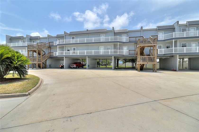 Bay Tree B15/16 is a beautifully remodeled coastal retreat - Beach Condo for sale in Port Aransas, Texas on Beachhouse.com