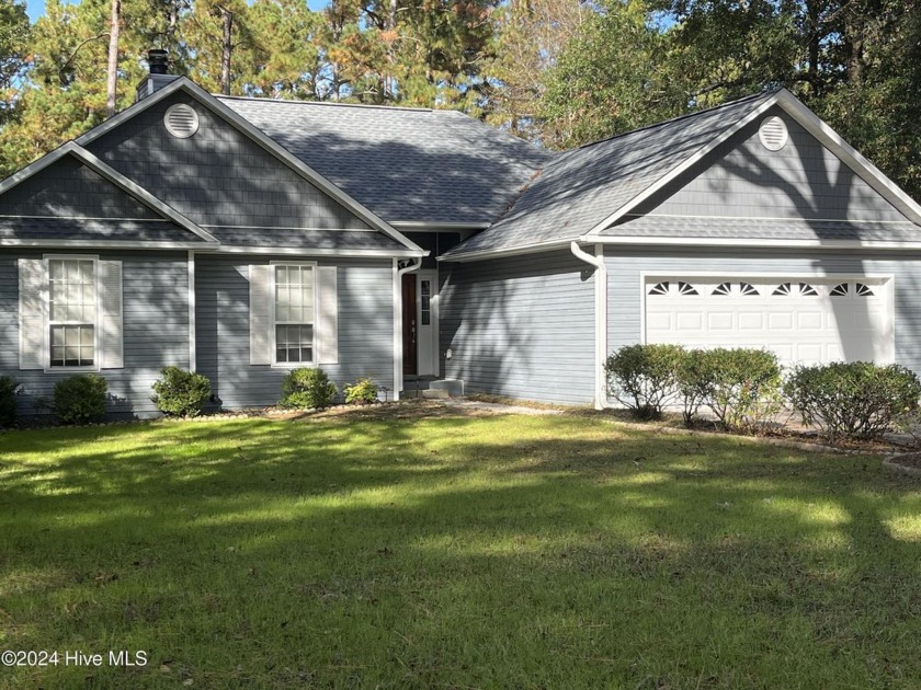 Welcome to your retreat in Boiling Spring Lakes! This home is - Beach Home for sale in Southport, North Carolina on Beachhouse.com