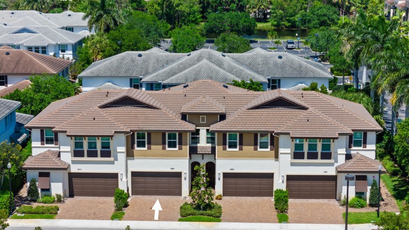 Welcome to the epitome of upscale living in the heart of Palm - Beach Townhome/Townhouse for sale in Palm Beach Gardens, Florida on Beachhouse.com