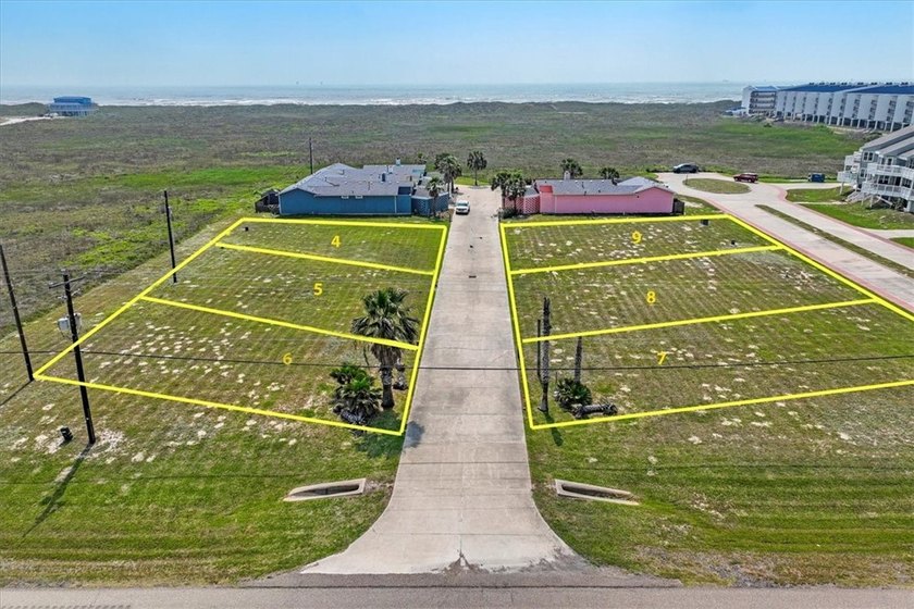 BEACH ACCESS, COMMUNITY POOL, BUILD TO SUITE! Welcome to the - Beach Lot for sale in Port Aransas, Texas on Beachhouse.com