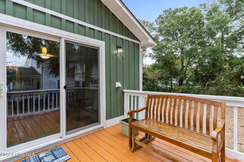 Island-Style Living on a Spacious Double Lot, less than a - Beach Home for sale in Oak Island, North Carolina on Beachhouse.com