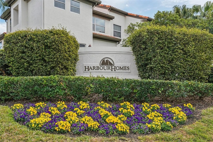 Welcome to a new lifestyle of luxury, security, and lush Florida - Beach Townhome/Townhouse for sale in Tampa, Florida on Beachhouse.com