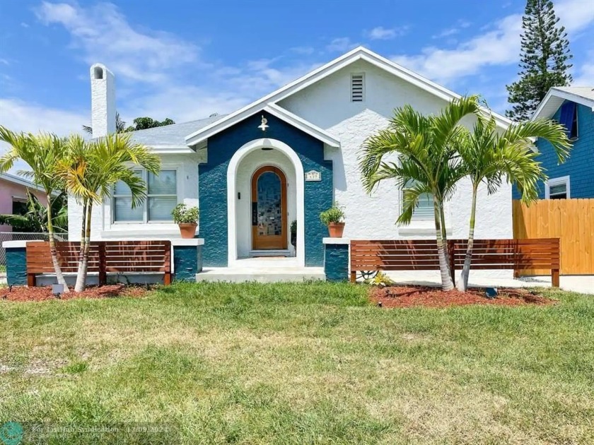 Welcome to 439 Monroe Drive in West Palm Beach, FL--a charming - Beach Home for sale in West Palm Beach, Florida on Beachhouse.com