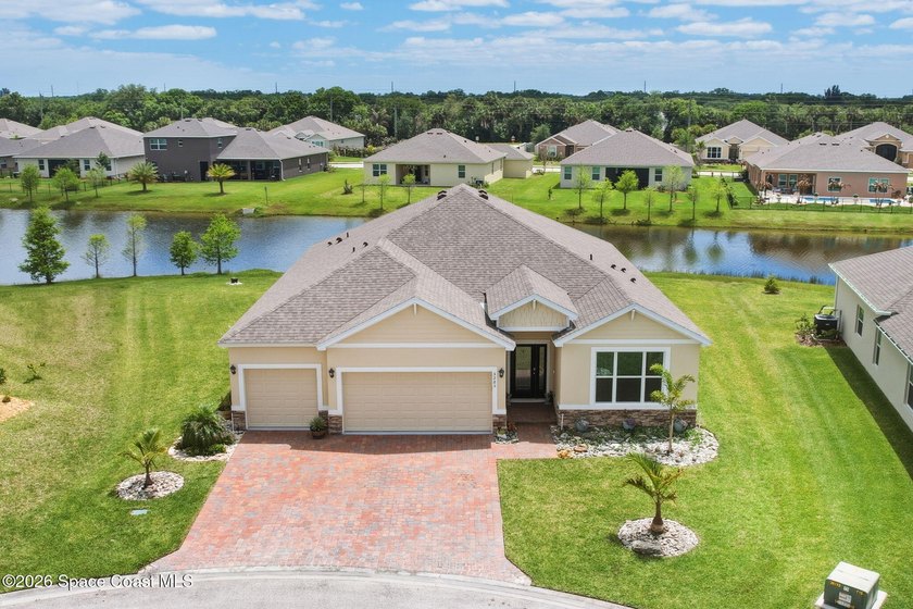 Experience refined living in this Stunning Redbud model on - Beach Home for sale in Vero Beach, Florida on Beachhouse.com