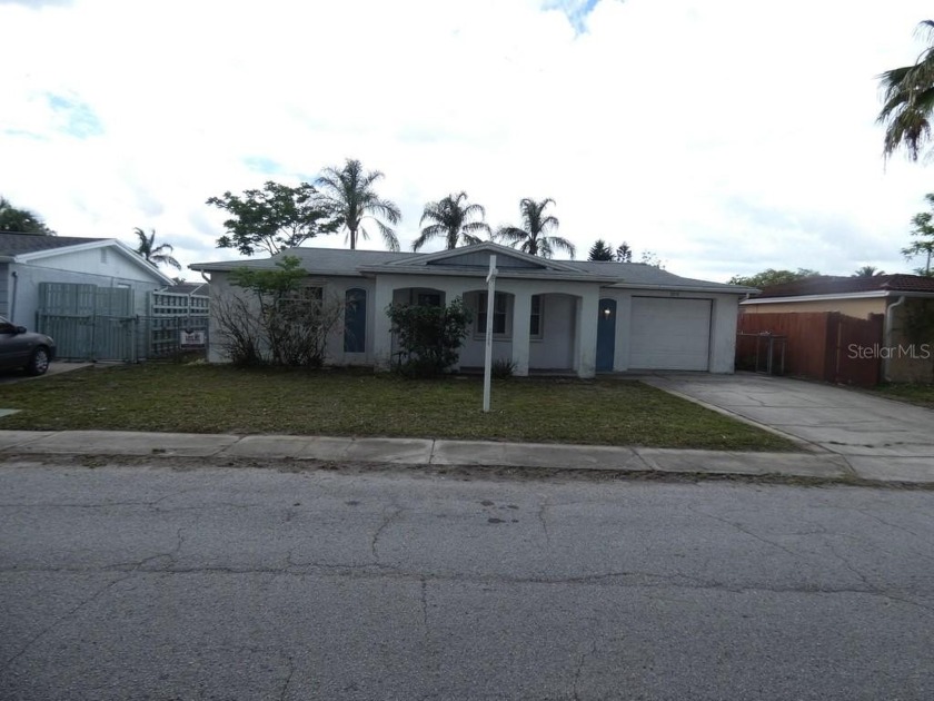 Block Home, No HOA, No CDD, 2 Bedrooms with 1 Bathroom, Bonus - Beach Home for sale in Holiday, Florida on Beachhouse.com