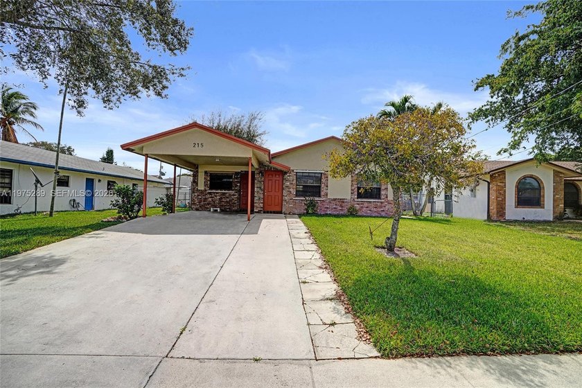 Welcome to Dania Beach living!

This 3 bd, 2 bathroom with a - Beach Home for sale in Dania, Florida on Beachhouse.com