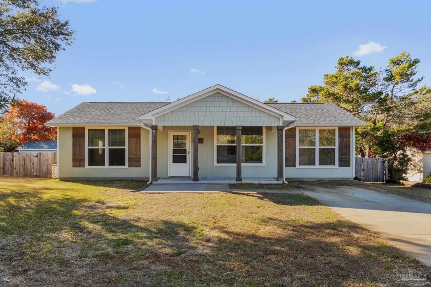 Welcome to 1671 Tuscon Court, a beautifully updated property - Beach Home for sale in Gulf Breeze, Florida on Beachhouse.com
