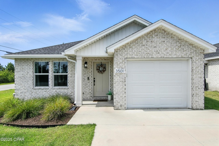 CURRENTLY UNDER CONTRACT, SELLER WILL CONSIDER BACKUP OFFERS ~ - Beach Home for sale in Panama City, Florida on Beachhouse.com