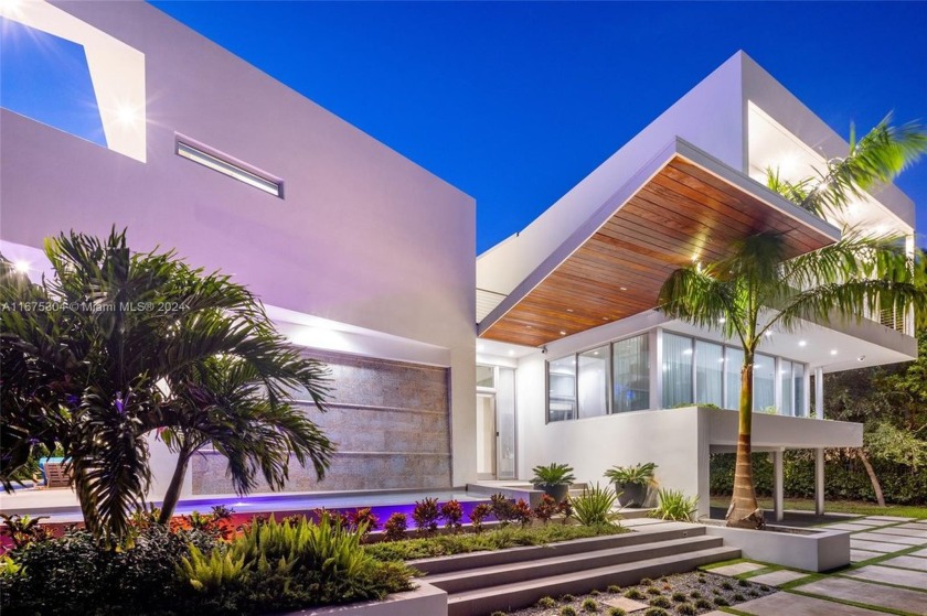 Indulge in the epitome of luxury living with this stunning - Beach Home for sale in Miami Beach, Florida on Beachhouse.com