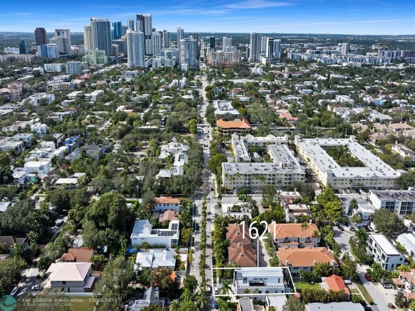 NEW CONSTRUCTION, contemporary design & luxurious amenities - Beach Townhome/Townhouse for sale in Fort Lauderdale, Florida on Beachhouse.com