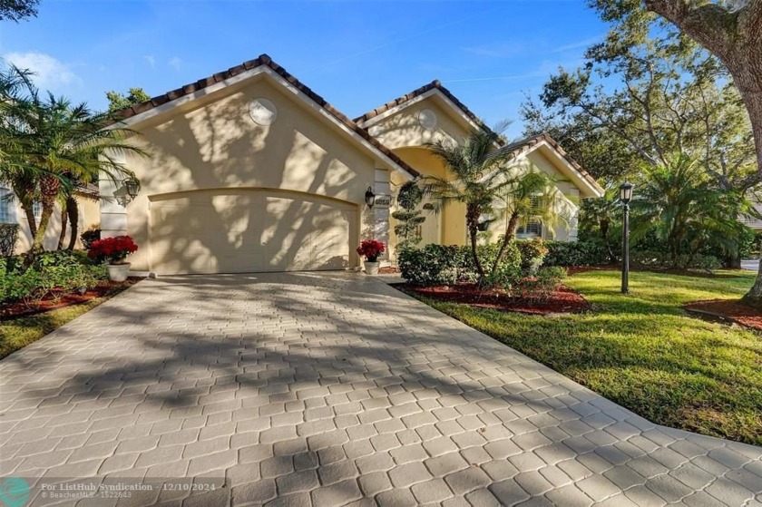 Welcome to Eagle Trace, a Public Golf Community! Featuring man - Beach Home for sale in Coral Springs, Florida on Beachhouse.com