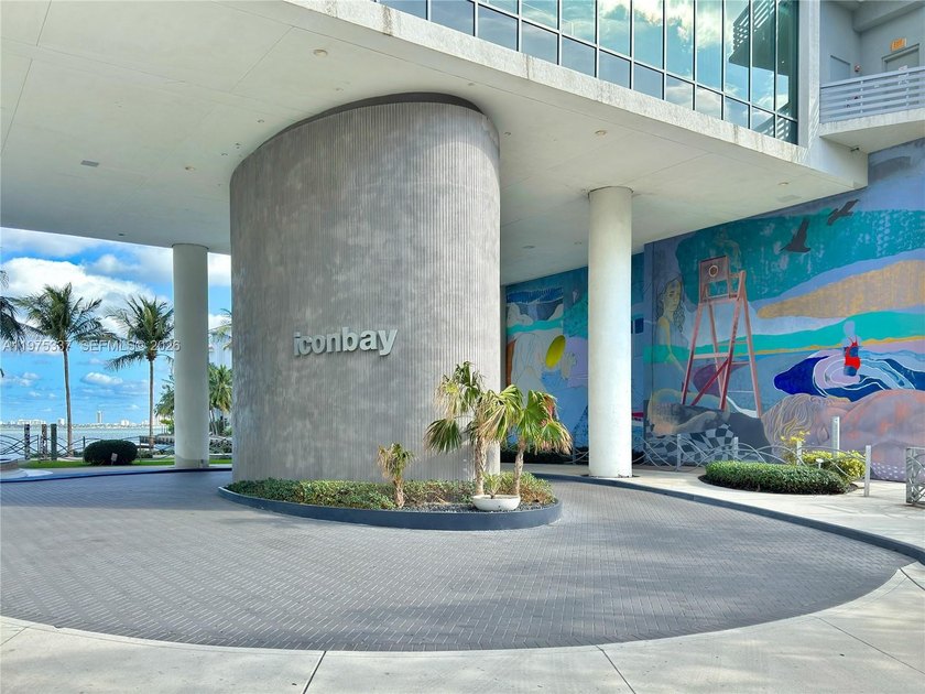 Stunning 3-bedroom, 2.5-bath residence in ICON BAY, boasting - Beach Condo for sale in Miami, Florida on Beachhouse.com