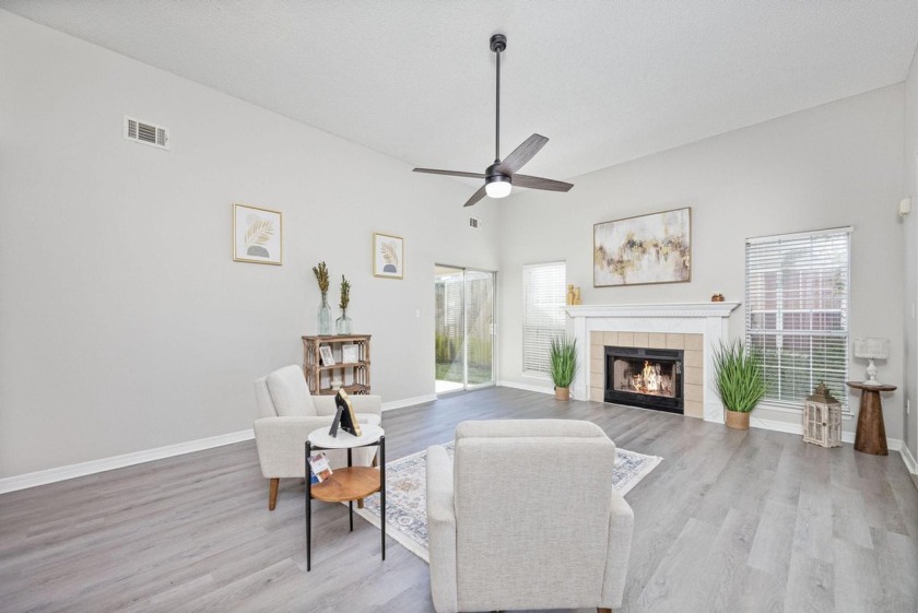 Step into this beautifully remodeled 3-bedroom, 2-bath - Beach Home for sale in Mary Esther, Florida on Beachhouse.com