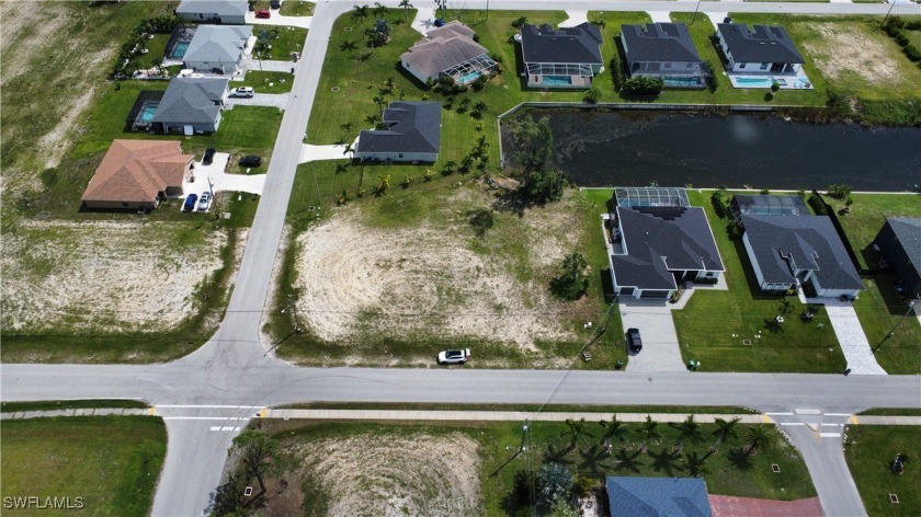 LARGE 1/2 ACRE Corner Vacant CANAL Lot in the middle of - Beach Lot for sale in Cape Coral, Florida on Beachhouse.com