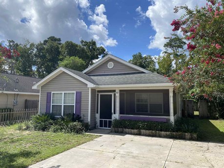 Located in the heart of Wakulla County, this charming 3 bed/2 - Beach Home for sale in Crawfordville, Florida on Beachhouse.com