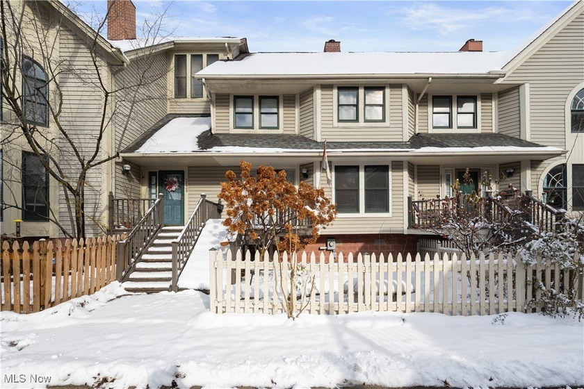 Tucked away on a quiet cul-de-sac, in the CENTER of OHIO CITY - Beach Townhome/Townhouse for sale in Cleveland, Ohio on Beachhouse.com