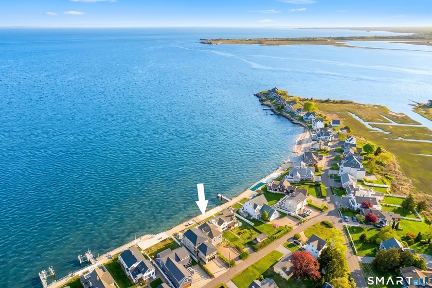 Welcome to exceptional direct waterfront living with - Beach Home for sale in Clinton, Connecticut on Beachhouse.com