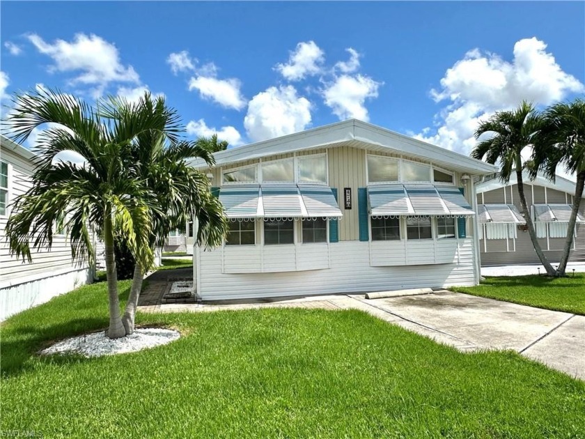 1994 Chariot 24x37 2 BR 1.5 bath. Roof 2011 and AC 2023. This - Beach Home for sale in Estero, Florida on Beachhouse.com