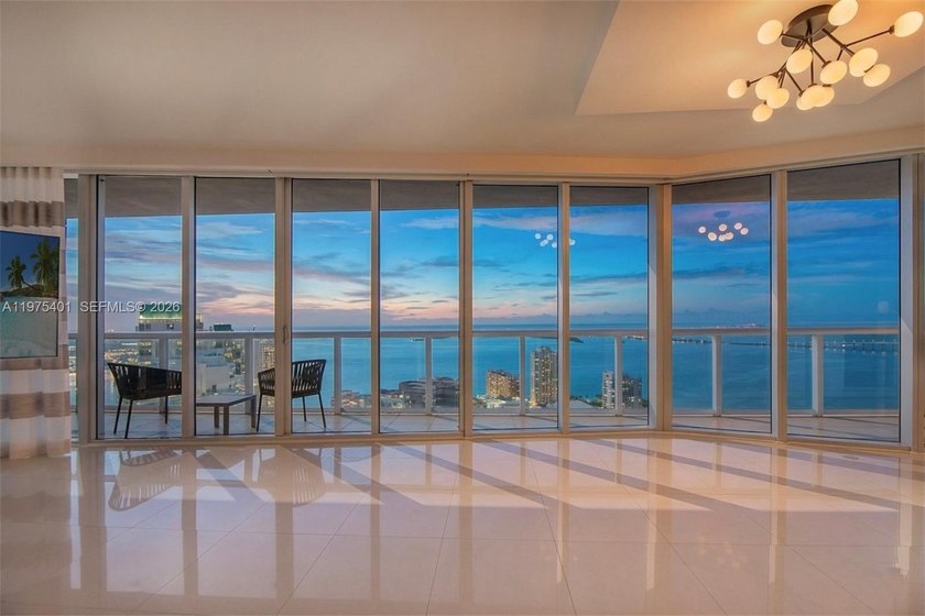 Stunning corner, waterfront unit in luxury, resort style - Beach Condo for sale in Miami, Florida on Beachhouse.com
