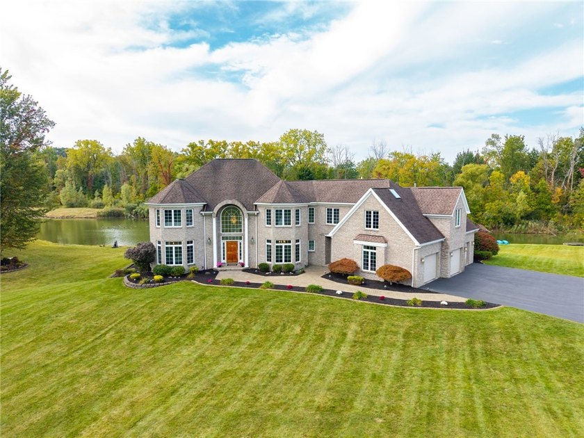 Welcome to this stunning Webster estate in the highly desired - Beach Home for sale in Webster, New York on Beachhouse.com
