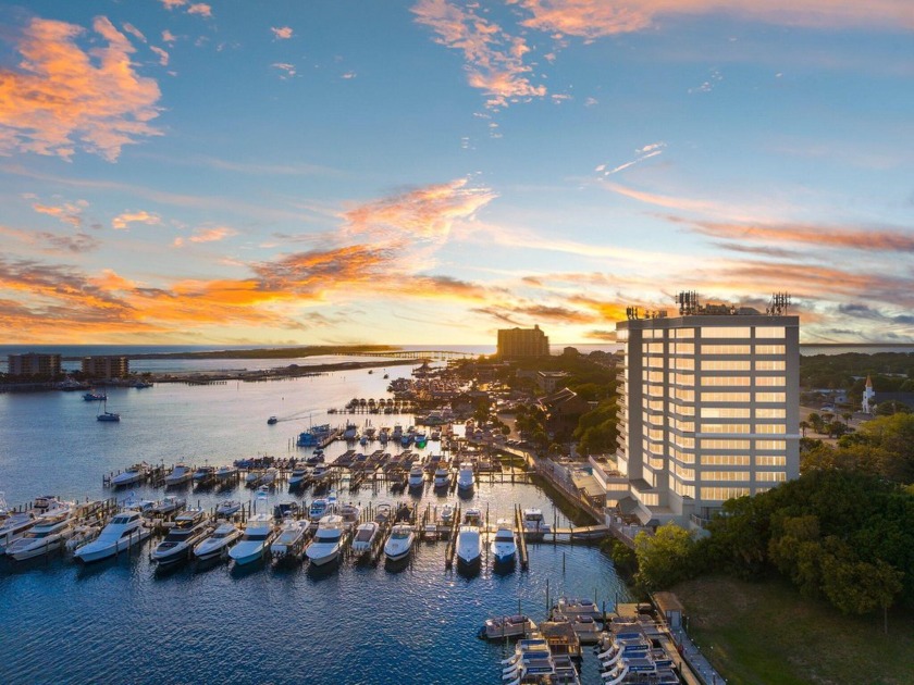 RARE OPPORTUNITY - Luxurious Penthouse Condo at Destin Yacht - Beach Condo for sale in Destin, Florida on Beachhouse.com