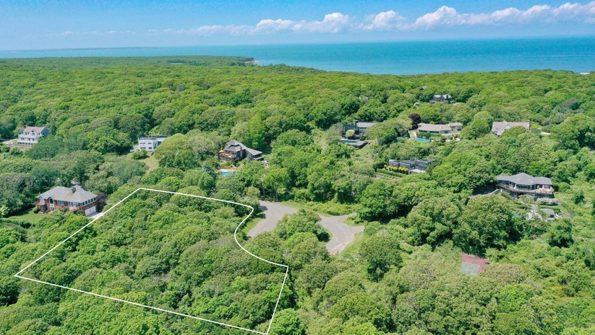 Build your luxury dream home on a secluded cul-de-sac in Montauk - Beach Lot for sale in Montauk, New York on Beachhouse.com