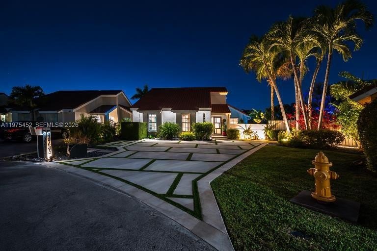 Welcome to this stunning lakefront pool home offering the - Beach Home for sale in Miami, Florida on Beachhouse.com