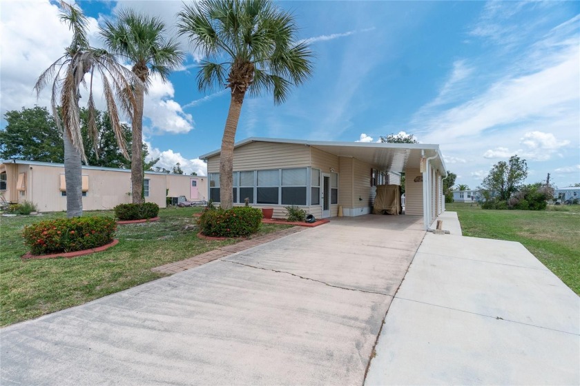 Great opportunity to own this 2 bedroom, 2 bath home located in - Beach Home for sale in Port Charlotte, Florida on Beachhouse.com