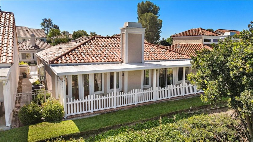 Impeccably maintained home situated on a quiet cul-de-sac - Beach Home for sale in Mission Viejo, California on Beachhouse.com