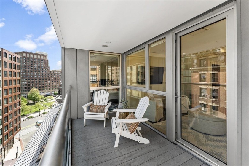Penthouse w/direct-access Private Balcony two-bedroom - Beach Condo for sale in Boston, Massachusetts on Beachhouse.com