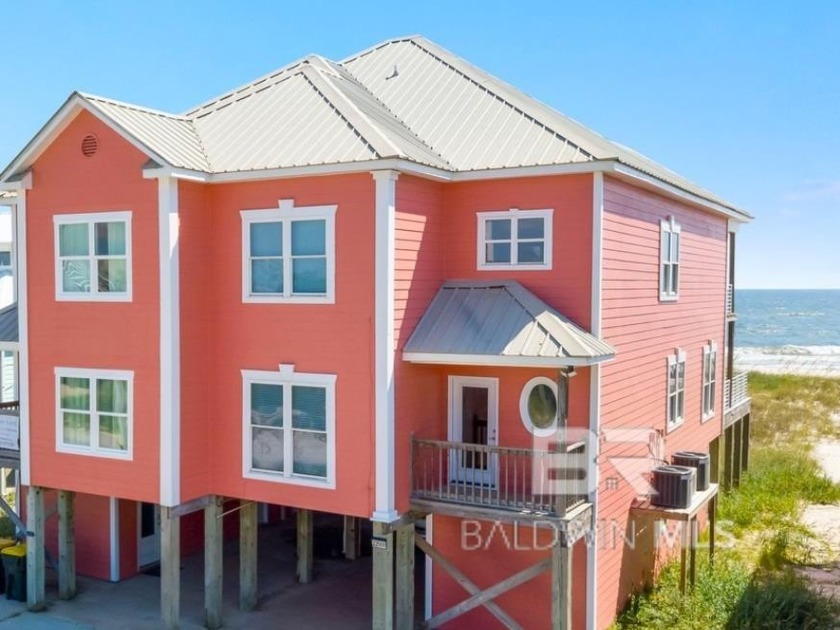 Come FALL IN LOVE with this fabulous GULF FRONT home situated on - Beach Townhome/Townhouse for sale in Gulf Shores, Alabama on Beachhouse.com