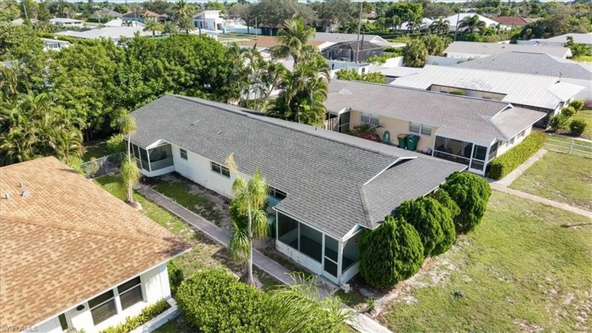***Prestigious Naples Park Location with Endless Potential***
 - Beach Townhome/Townhouse for sale in Naples, Florida on Beachhouse.com