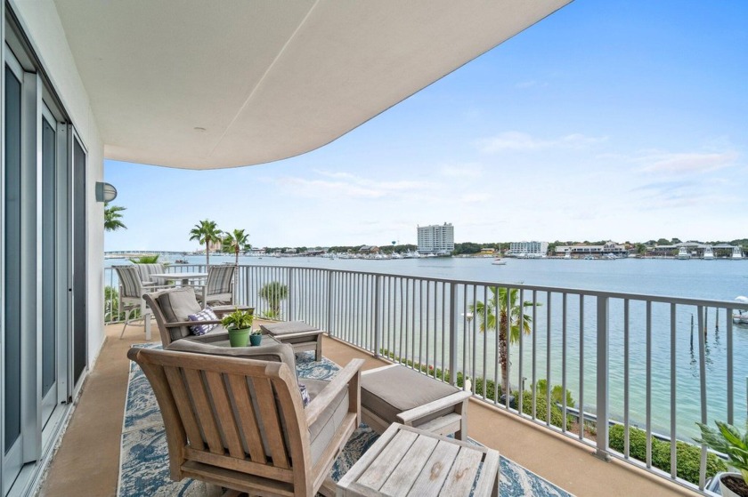 Welcome to the exclusive waterfront residence of Harbor Lights - Beach Condo for sale in Destin, Florida on Beachhouse.com