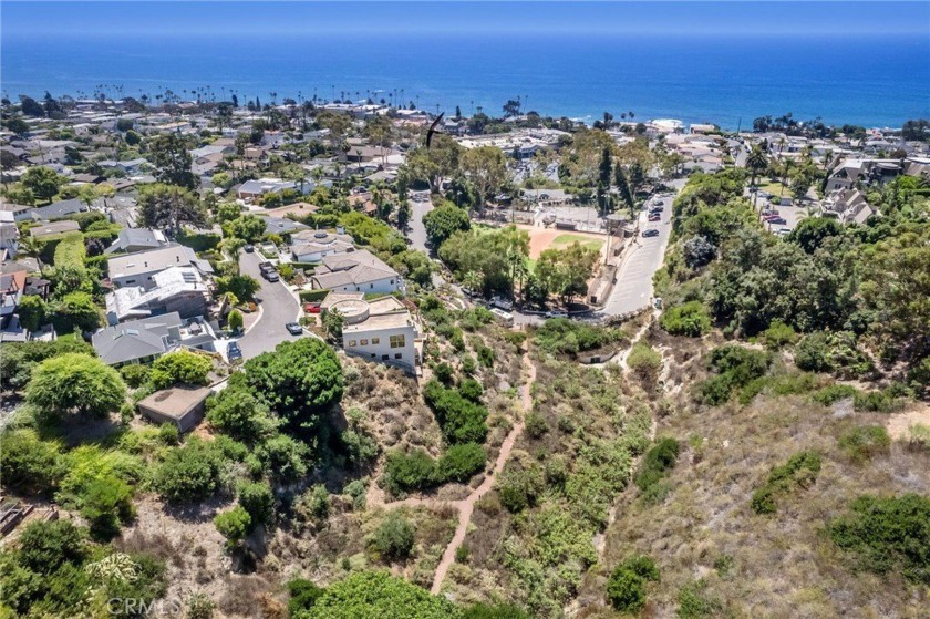 Offering spectacular ocean views and unparalleled privacy, this - Beach Acreage for sale in Laguna Beach, California on Beachhouse.com