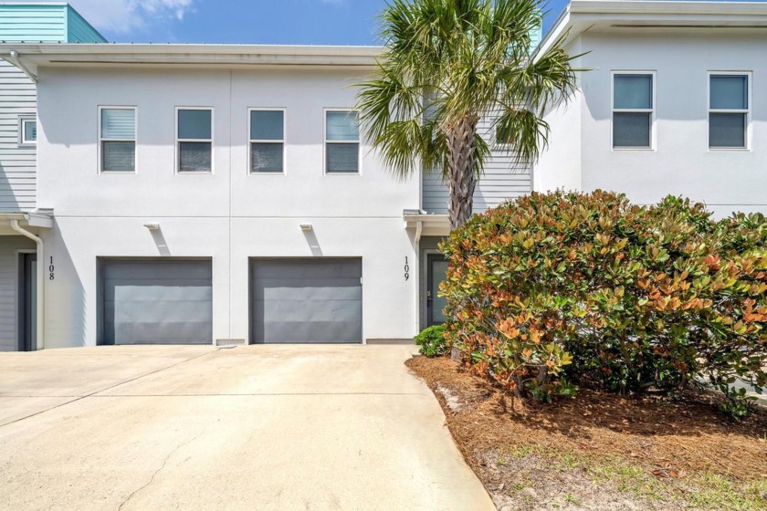 Welcome to coastal living at its finest! This stunning - Beach Home for sale in Fort Walton Beach, Florida on Beachhouse.com