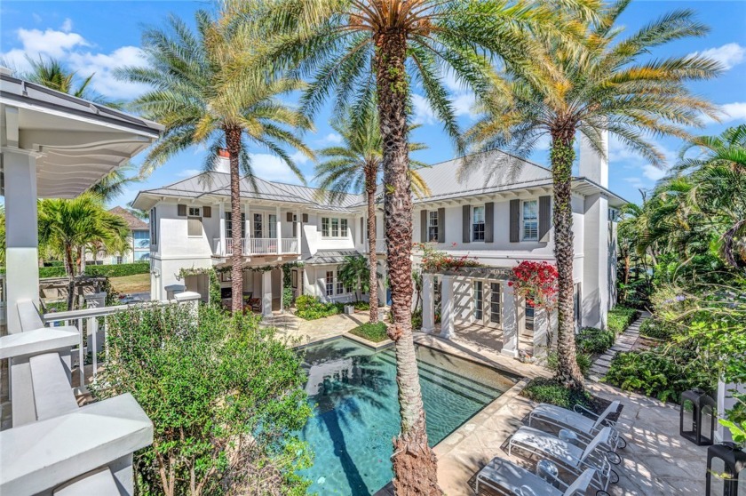 Exceptional estate overlooking beautiful fairways with - Beach Home for sale in Vero Beach, Florida on Beachhouse.com