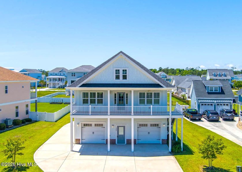 Beautiful coastal home in the desirable waterfront community of - Beach Home for sale in Morehead City, North Carolina on Beachhouse.com
