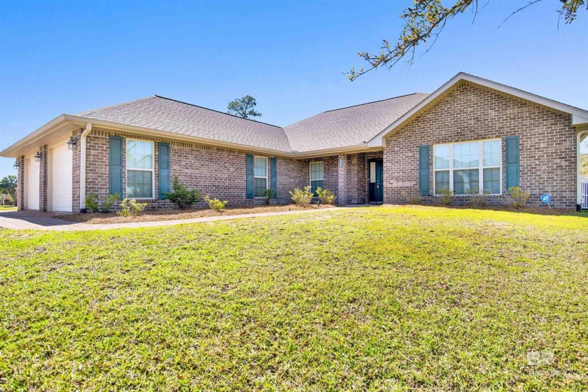 Waterfront Paradise in Stone Quarry, Welcome to this stunning - Beach Home for sale in Elberta, Alabama on Beachhouse.com