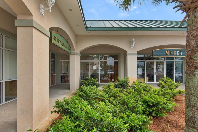 Large one story office with approximately 2832 square feet of - Beach Lot for sale in Miramar Beach, Florida on Beachhouse.com