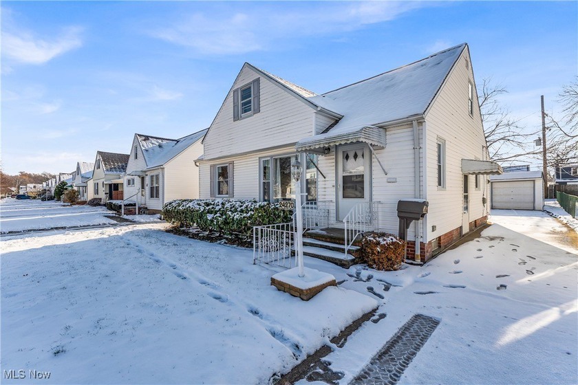 Your perfect family home is here! Welcome to this freshly - Beach Home for sale in Euclid, Ohio on Beachhouse.com