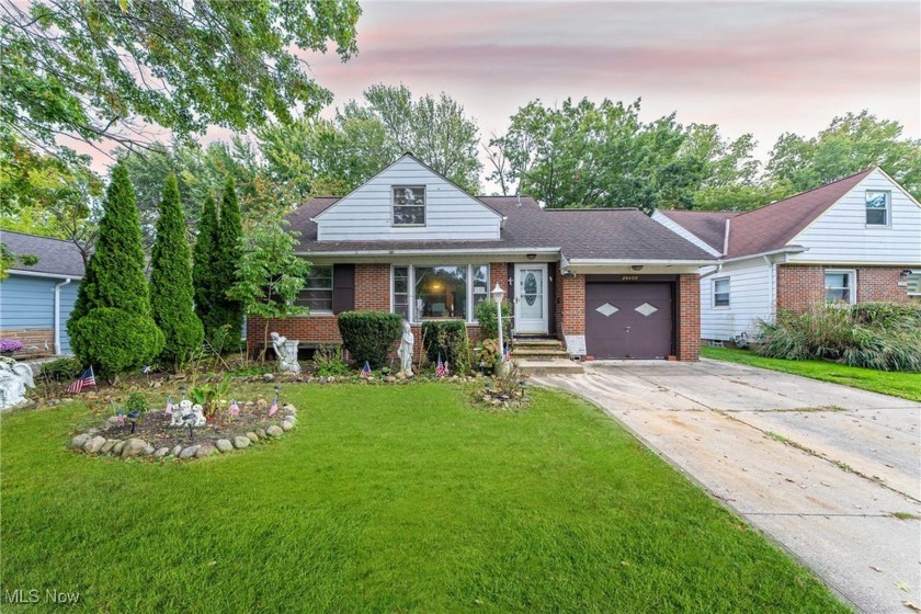 Charming brick bungalow located north of Lake Shore Boulevard! - Beach Home for sale in Eastlake, Ohio on Beachhouse.com