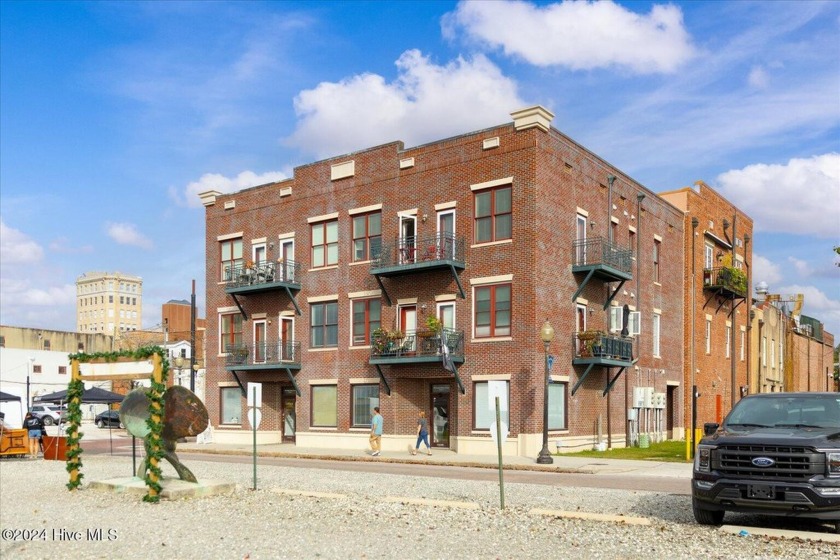 Discover this stunning riverside gem in the heart of Downtown - Beach Condo for sale in Wilmington, North Carolina on Beachhouse.com